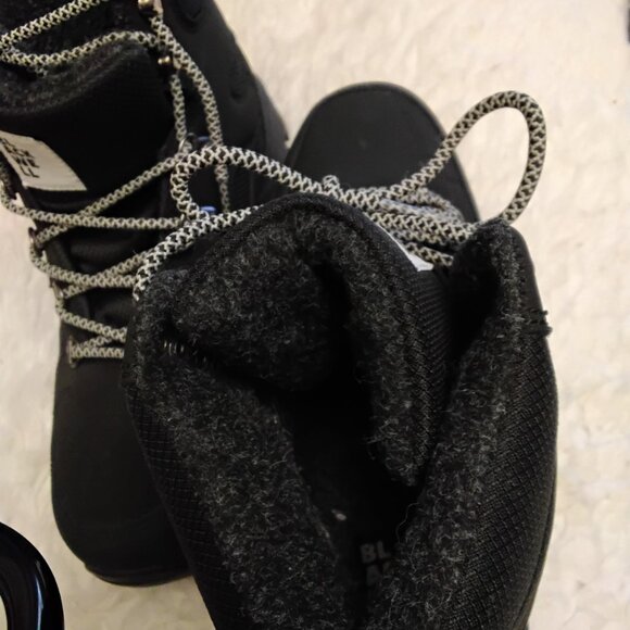 Designer boots  Black well value was 300$ , new waterproof - Picture 6 of 6